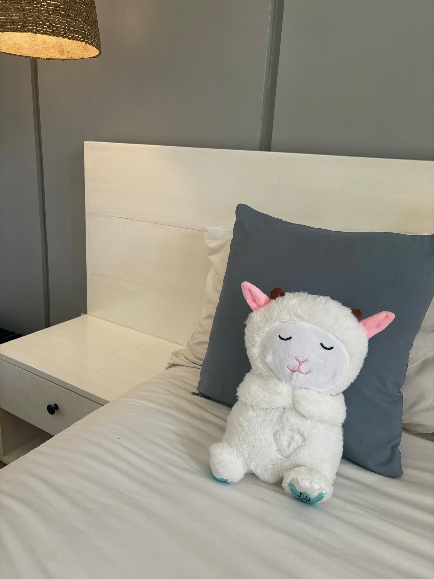 Breathing teddy plush that helps with anxiety and sleep